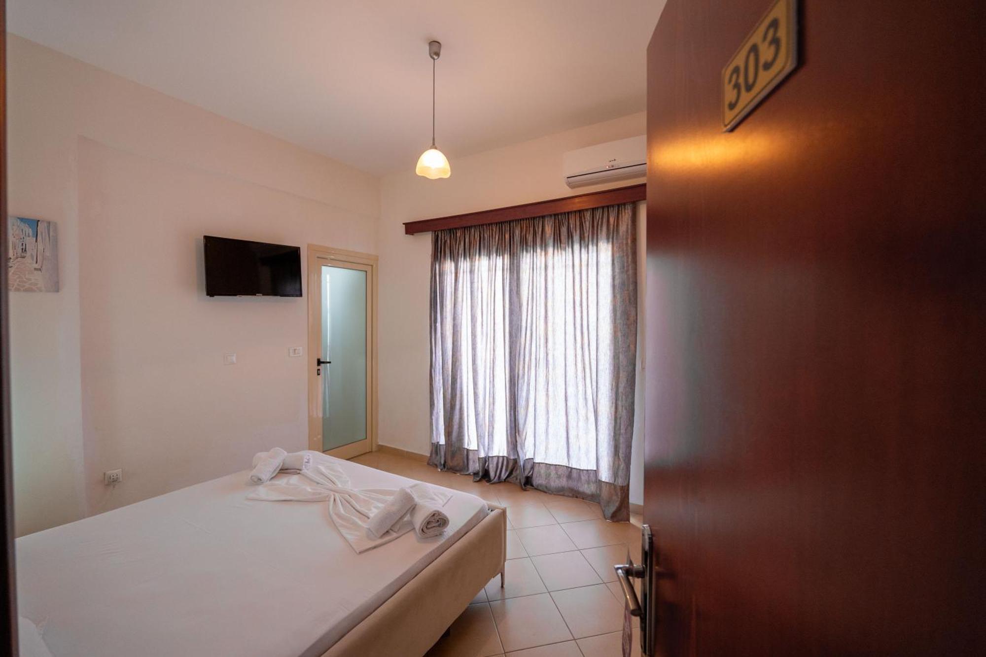 Vila Flamuri Sarandë Exterior foto